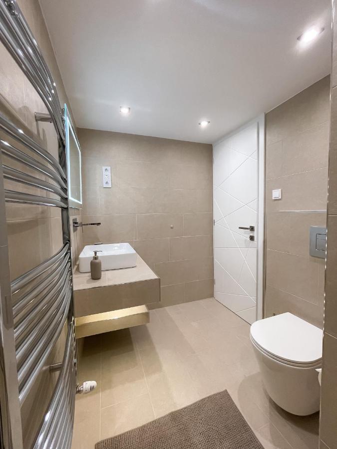 St Stephen Luxury Apartment Budapest Eksteriør billede