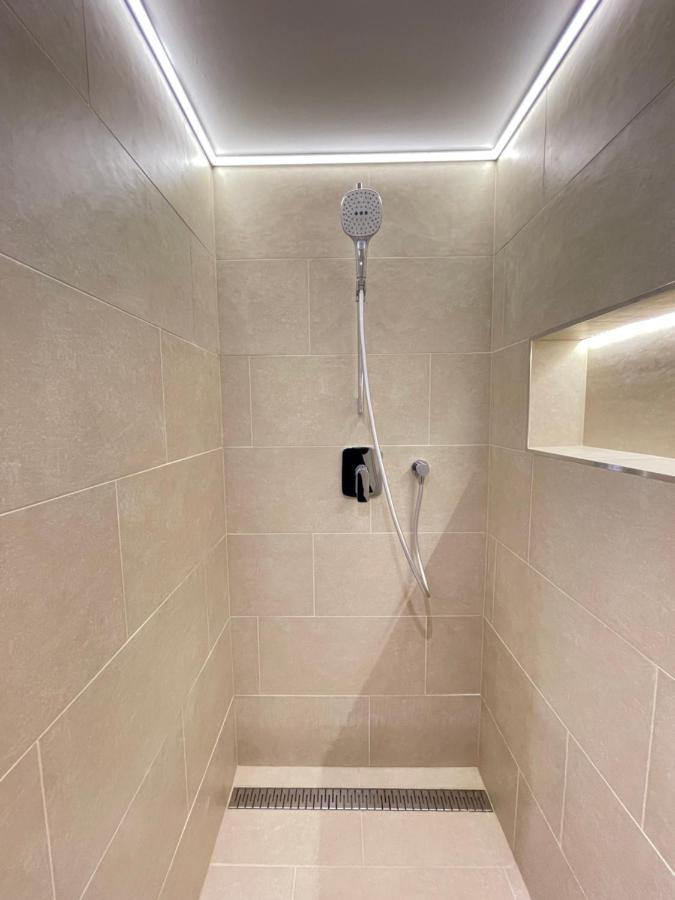 St Stephen Luxury Apartment Budapest Eksteriør billede